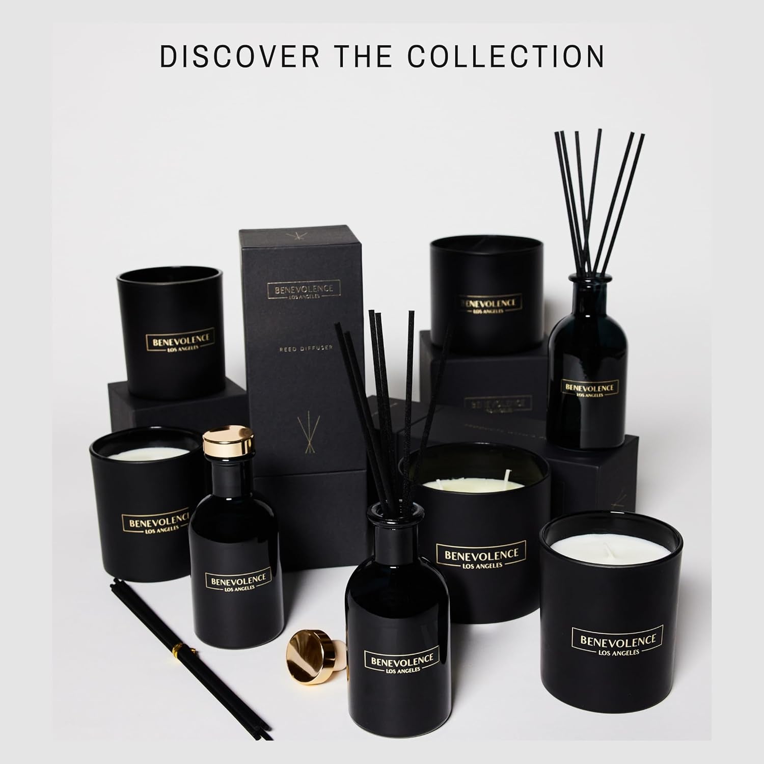 Aromatherapy Reed Diffuser Set in Rose & Sandalwood - Elegant Home Fragrance with Gift Box for Bath and Décor